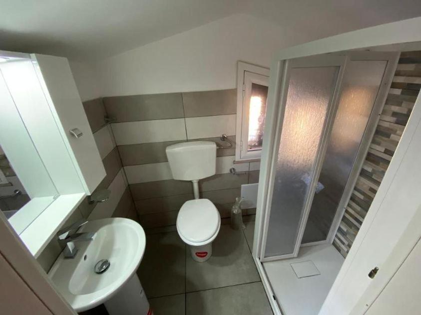 Villa Indipendente Le Coccinelle Beach Mare Piscina A 250 Mt Dal Mare Con Servizio Di Piscina A 400 Mt 12 K Da Cefalu 캄포펠리체 디 로첼라 외부 사진